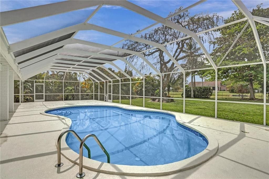 17020 SW 83rd Ct, Palmetto Bay, FL 33157 Photo