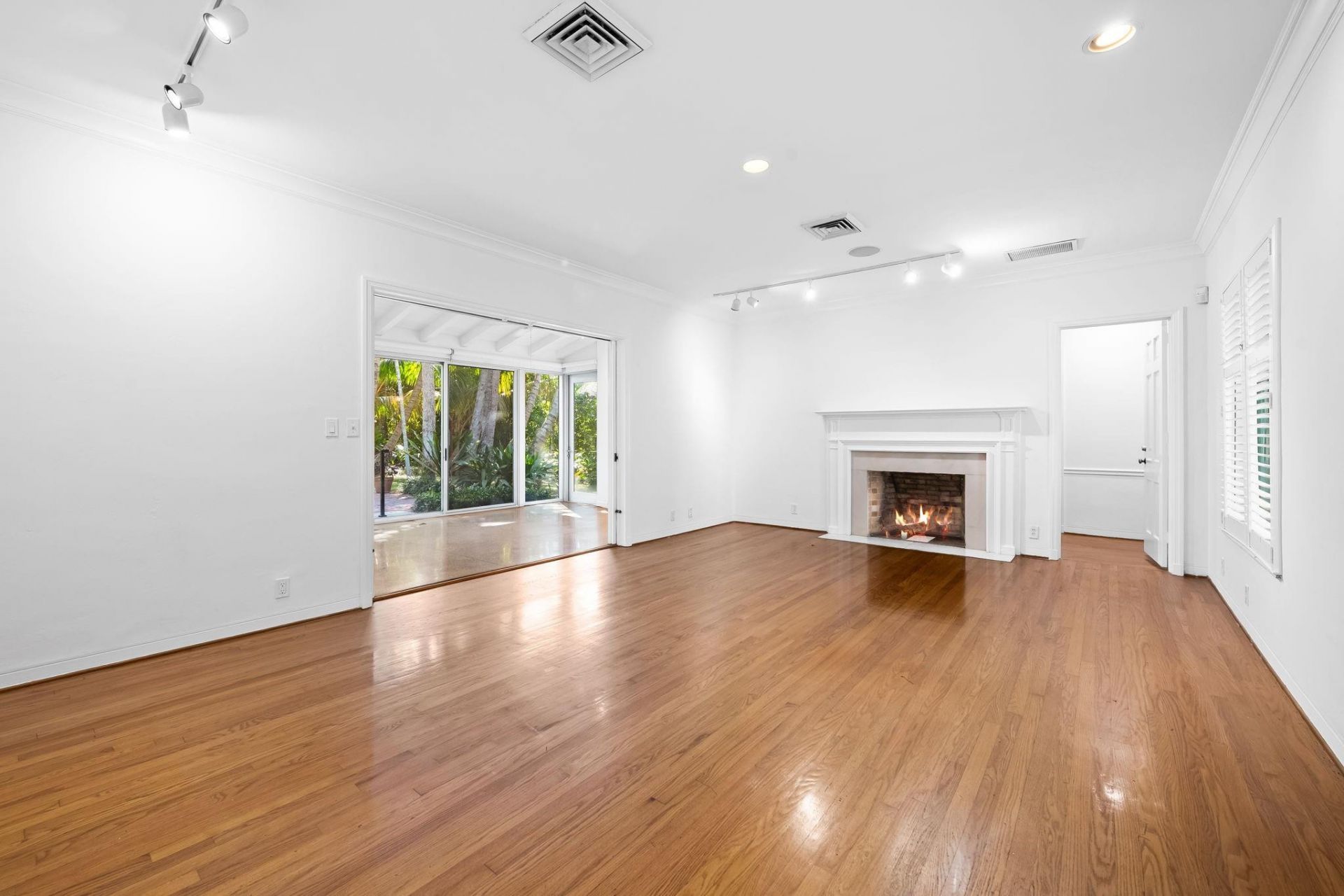 410 SE 16th Avenue, Fort Lauderdale, FL 33301 Photo