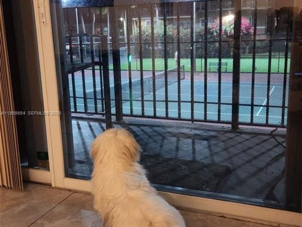 8801 Wiles Rd, Unit 208, Coral Springs, FL 33067