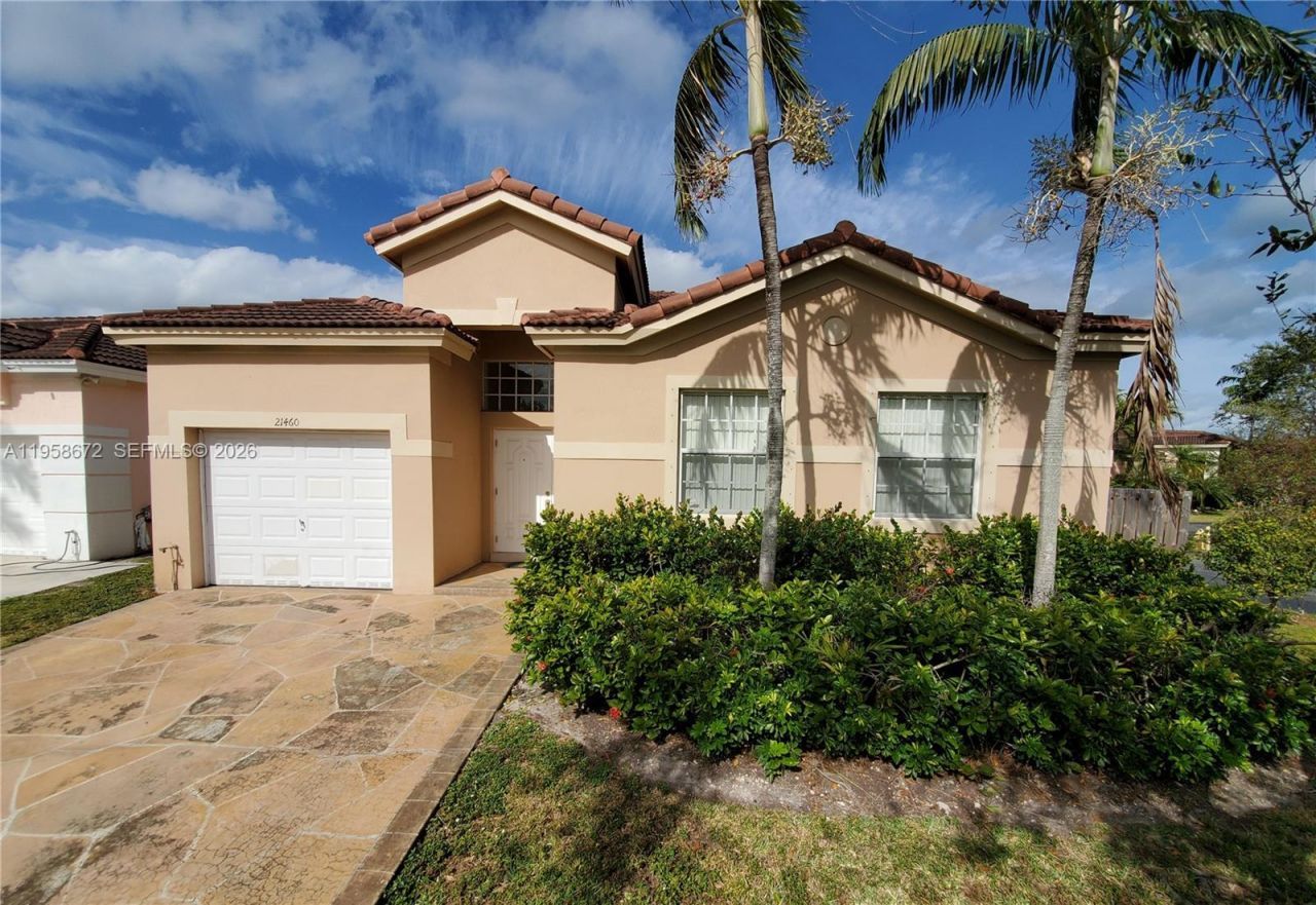 21460 SW 90th Ct, Cutler Bay, FL 33189 Photo
