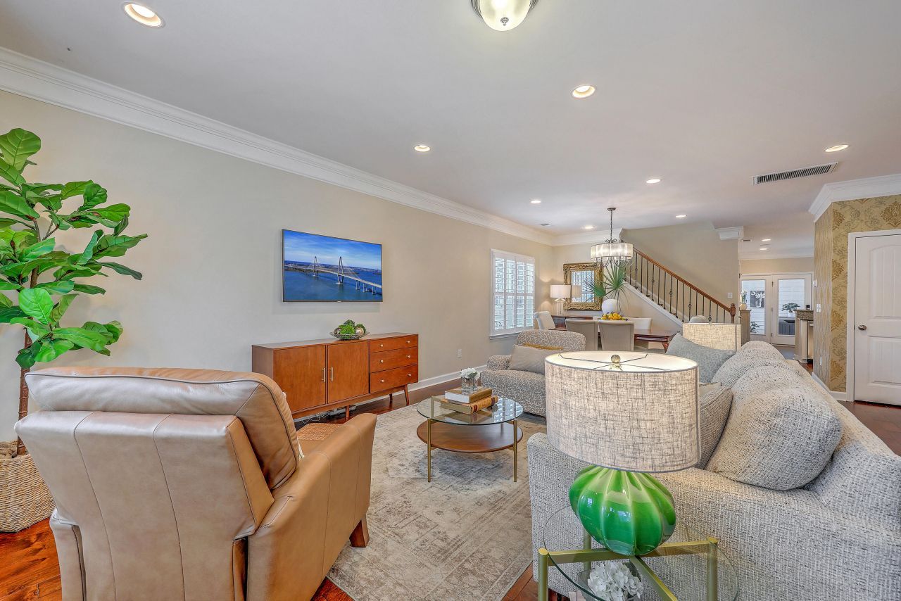 2353 Grandiflora Boulevard Photo 12