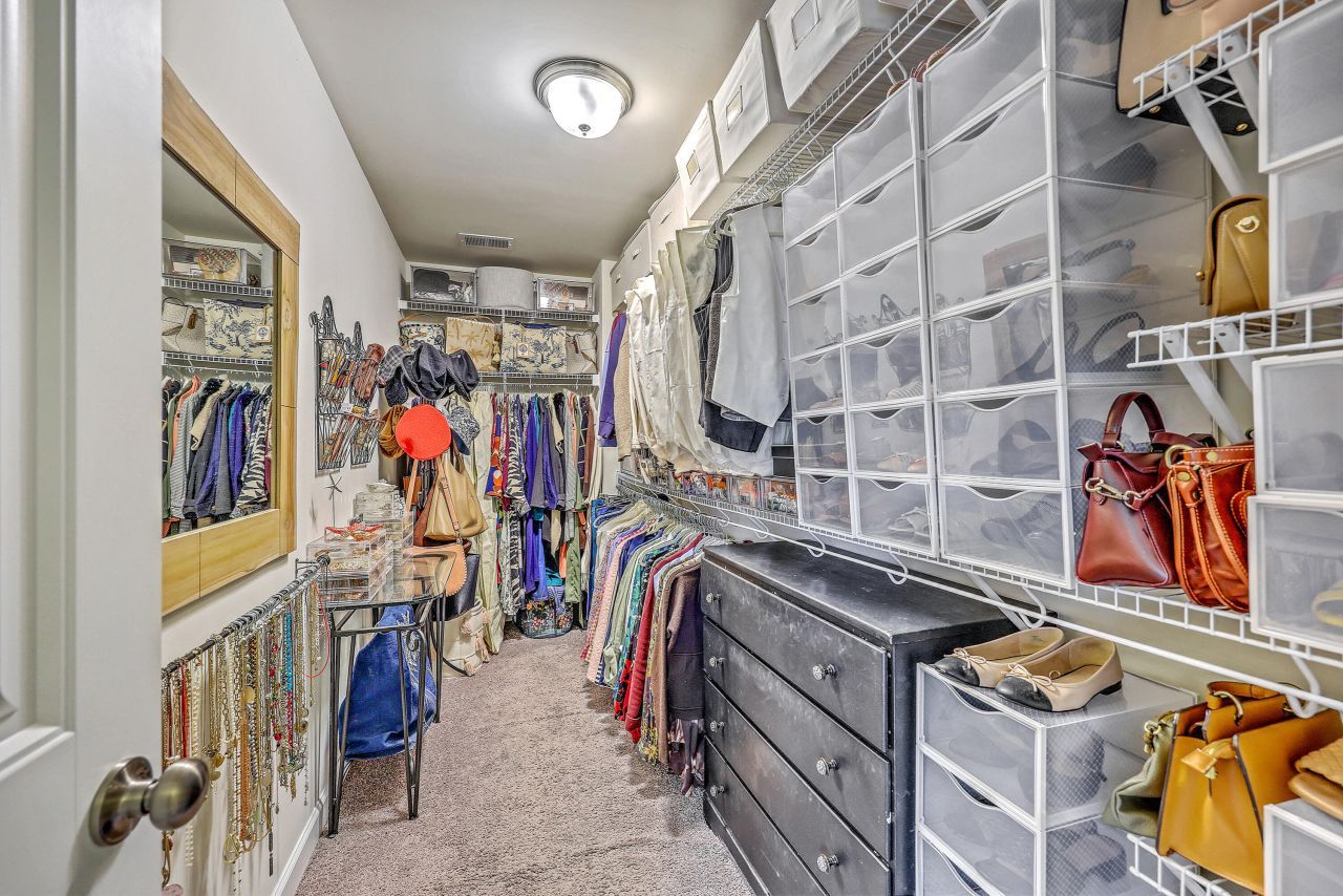 2353 Grandiflora Boulevard Photo 23