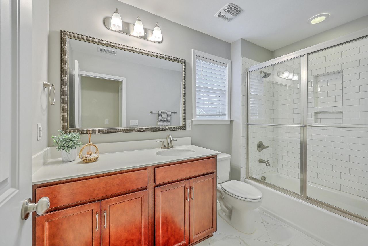 2353 Grandiflora Boulevard Photo 28