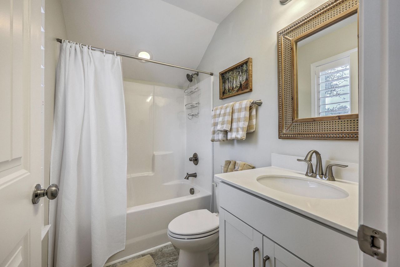 2353 Grandiflora Boulevard Photo 32