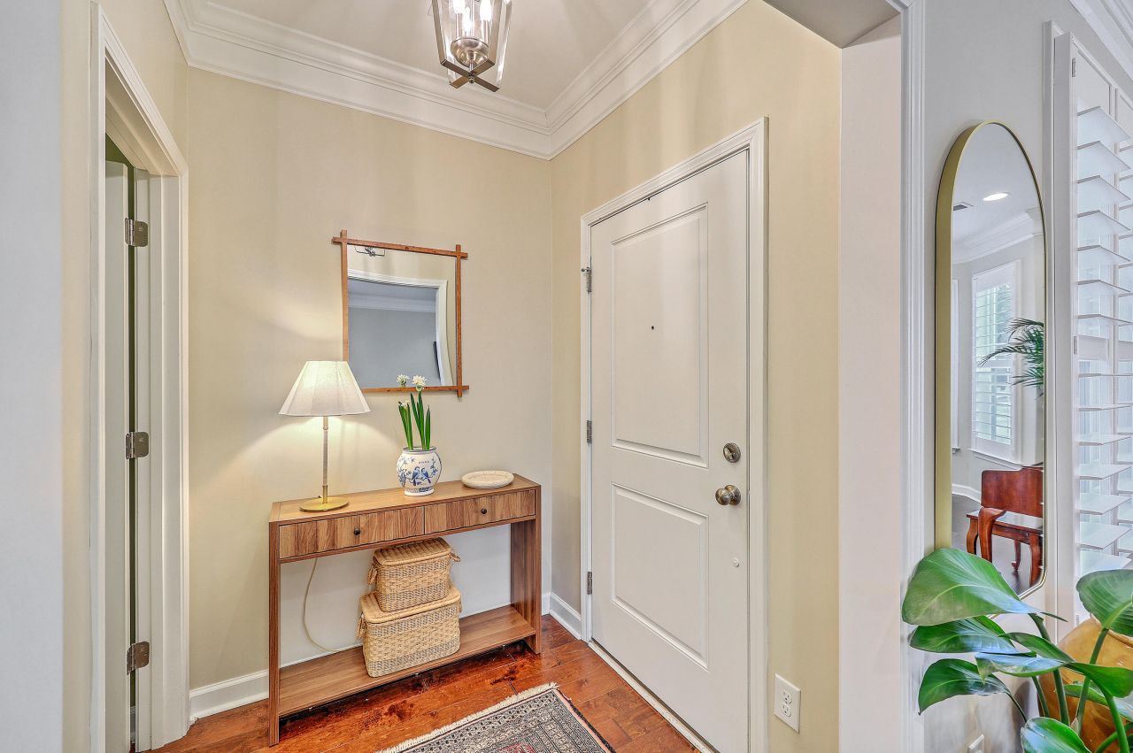 2353 Grandiflora Boulevard Photo 6