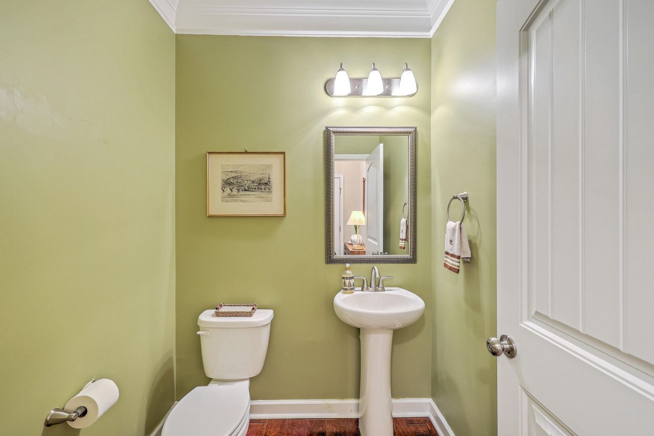 2353 Grandiflora Boulevard Photo 7