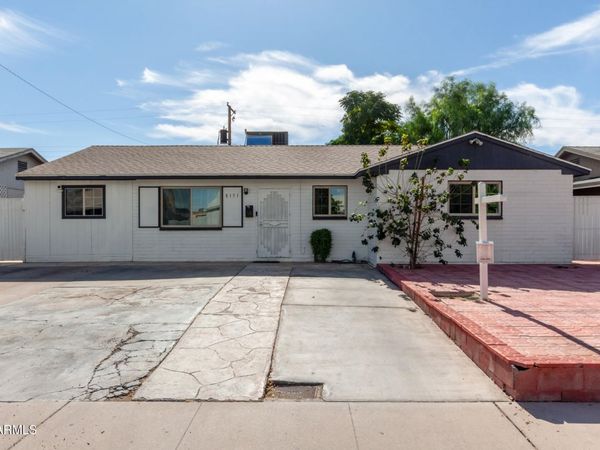 8151 W CLARENDON Avenue, Phoenix, AZ 85033