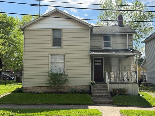 63 Linden Avenue, Niles, OH 44446