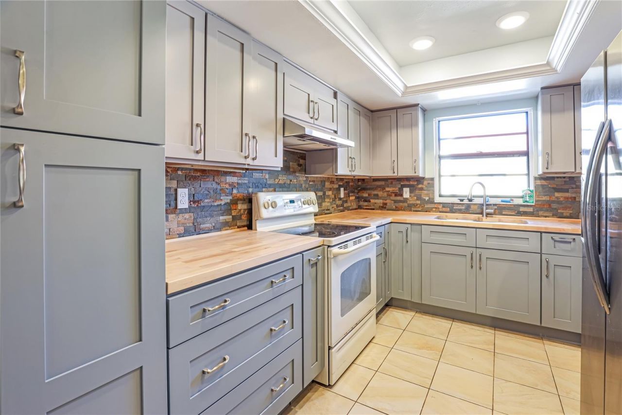 1403 56th Street W, Unit 1403, Bradenton, FL 34209 Photo