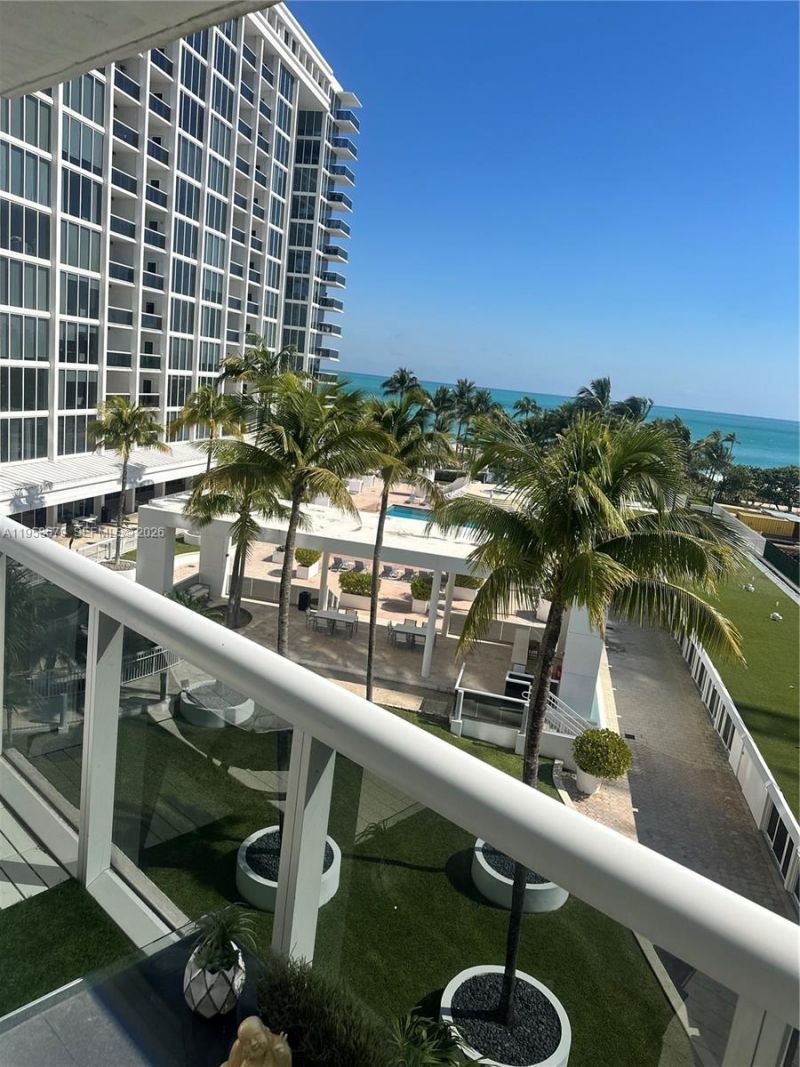 10275 Collins Ave, Unit 420, Bal Harbour, FL 33154 Photo