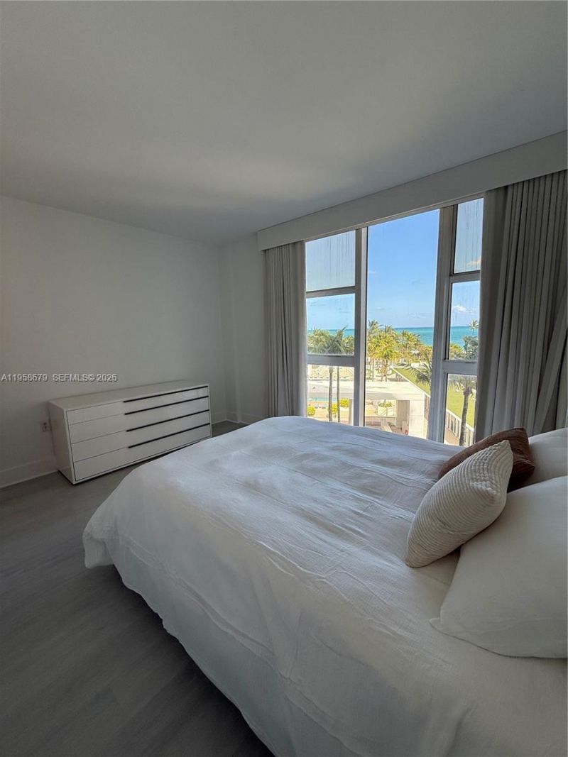 10275 Collins Ave, Unit 420, Bal Harbour, FL 33154 Photo