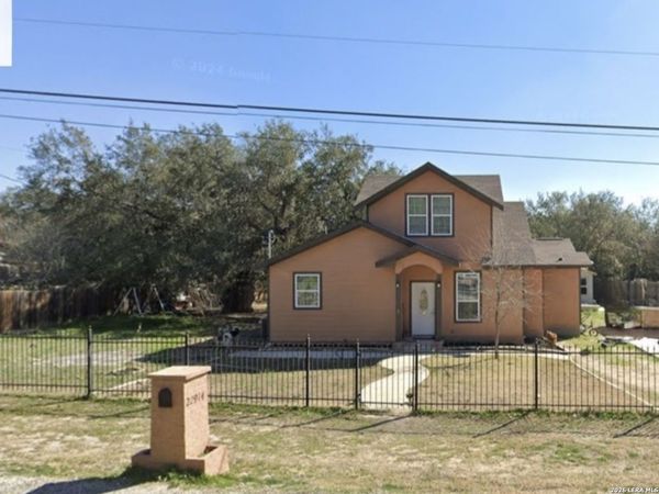 22914 Skila Dr, Elmendorf, TX 78112