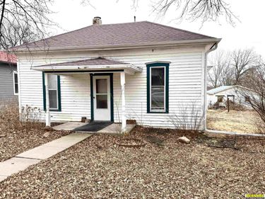 106 W Church Street, Cook, NE 68329