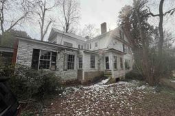 1234 Calhoun Street photo 4