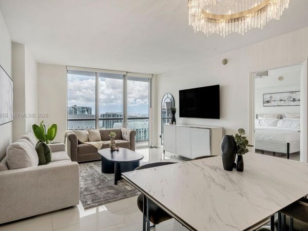 485 Brickell Ave, Unit 4706, Miami, FL 33131