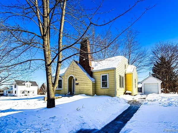 330 N Hanselman Street, Bad Axe, MI 48413