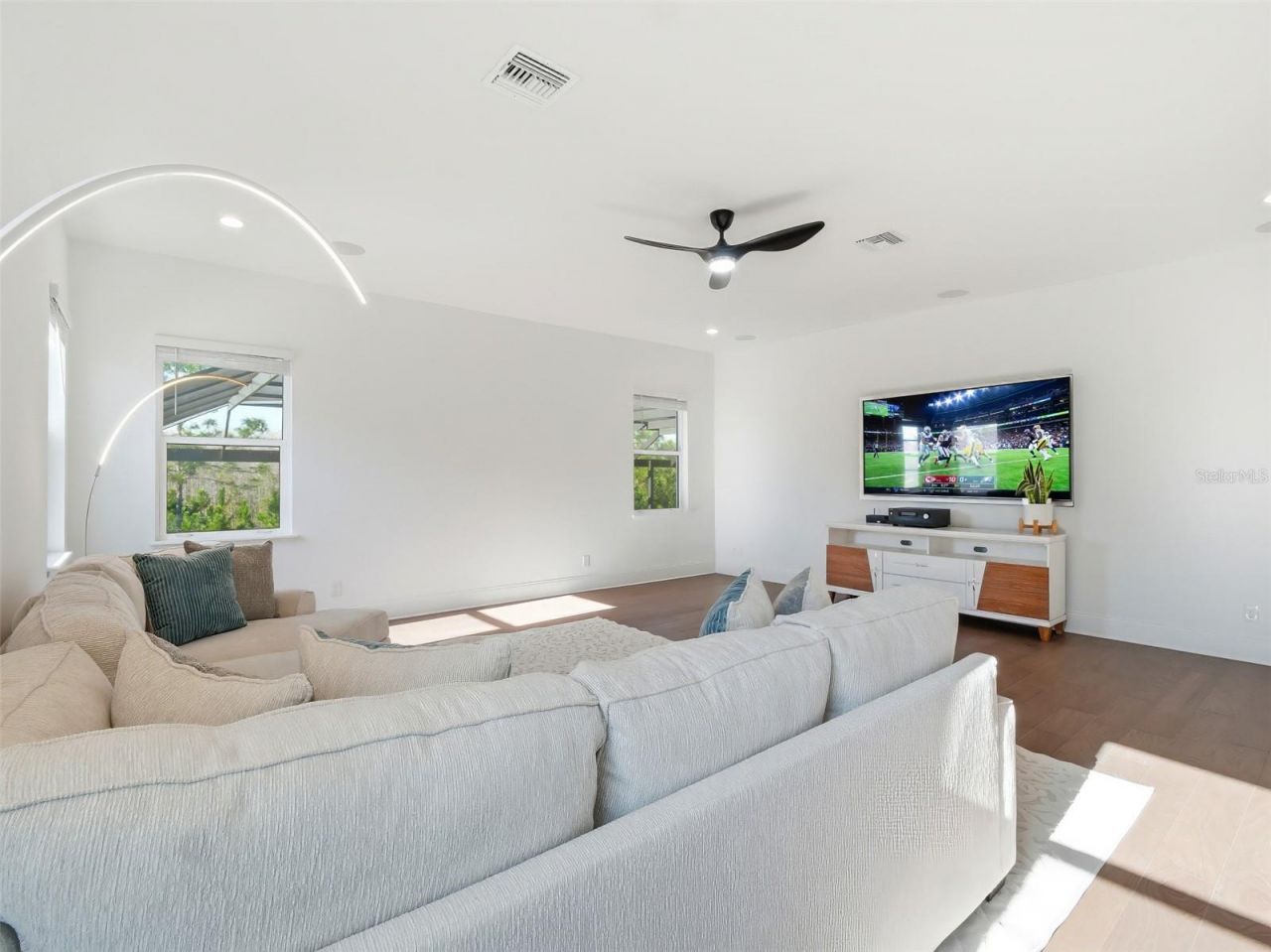 9131 Santorini Drive, Orlando, FL 32827 Photo