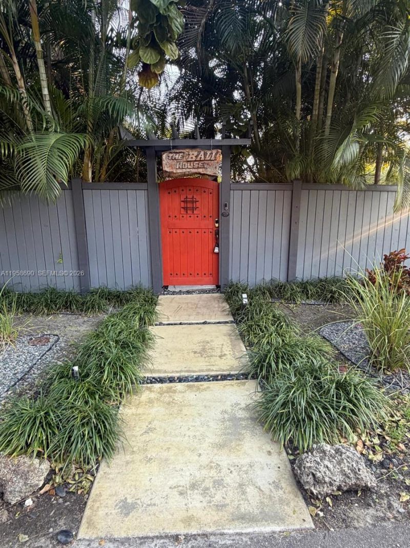 990 NE 72nd Ter, Miami, FL 33138 Photo