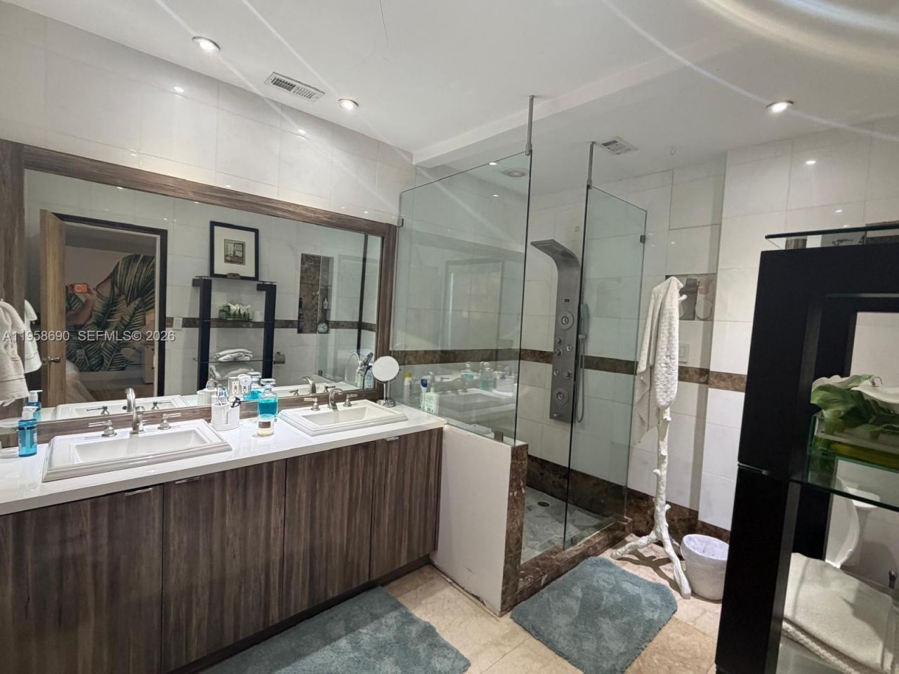 990 NE 72nd Ter, Miami, FL 33138 Photo