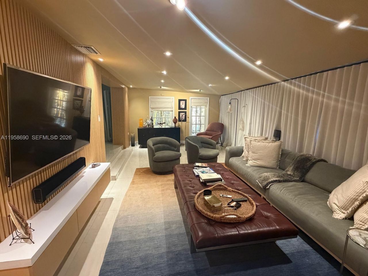 990 NE 72nd Ter, Miami, FL 33138 Photo