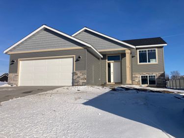 705 State Street, Kenyon, MN 55946