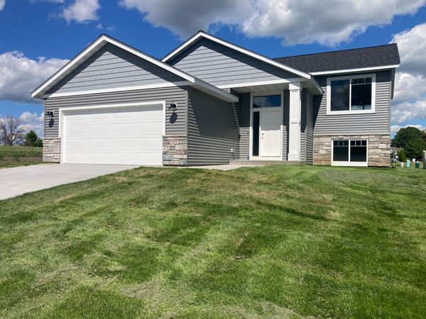 705 State Street, Kenyon, MN 55946
