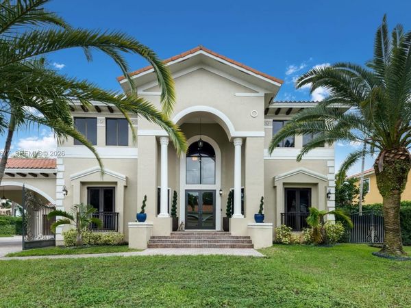 19339 SW 80th Ct , Cutler Bay, FL 33157