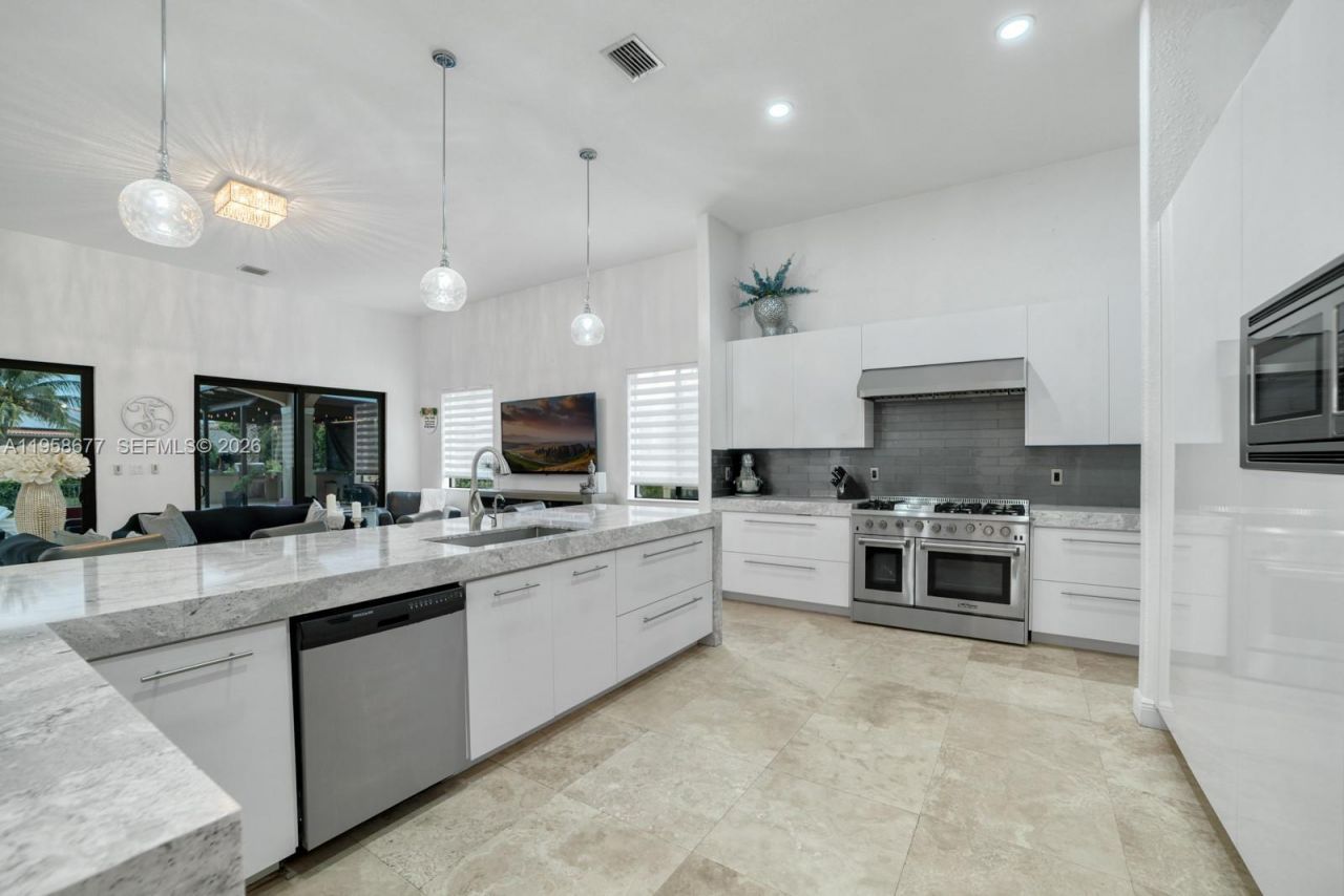 19339 SW 80th Ct , Cutler Bay, FL 33157 Photo