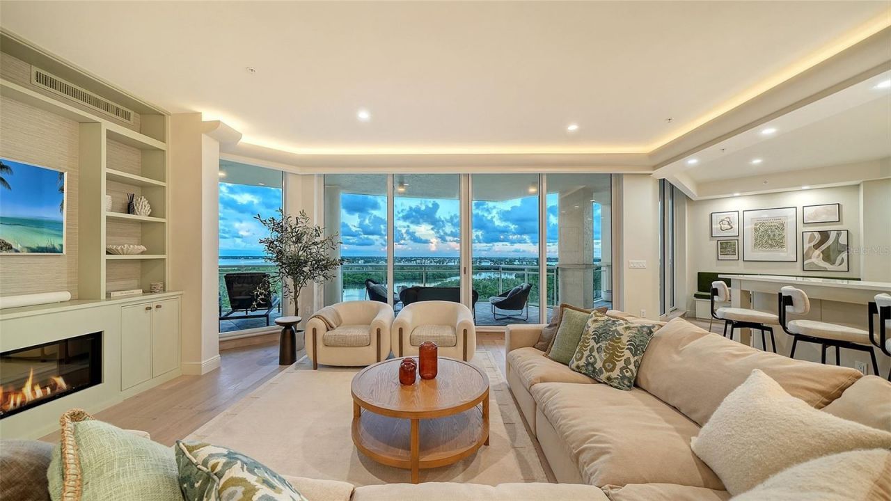 1300 Benjamin Franklin Drive, Unit 809, Sarasota, FL 34236 Photo