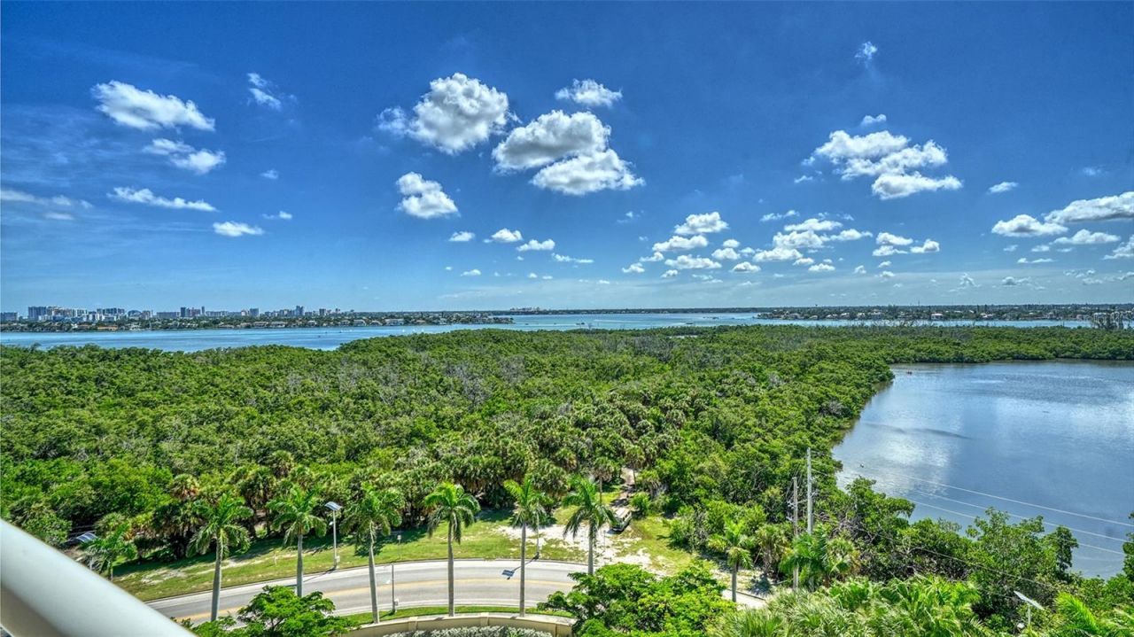 1300 Benjamin Franklin Drive, Unit 809, Sarasota, FL 34236 Photo
