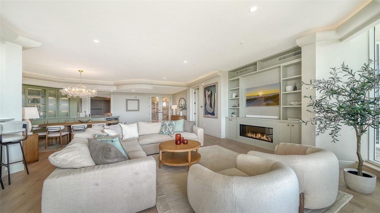 1300 Benjamin Franklin Drive, Unit 809, Sarasota, FL 34236 Photo