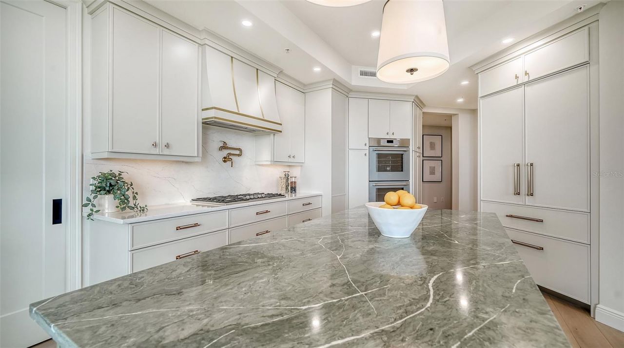 1300 Benjamin Franklin Drive, Unit 809, Sarasota, FL 34236 Photo