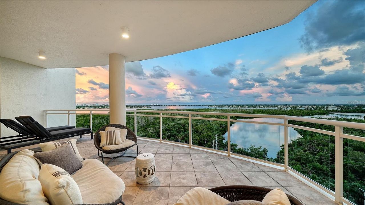 1300 Benjamin Franklin Drive, Unit 809, Sarasota, FL 34236 Photo