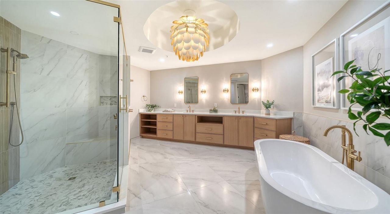 1300 Benjamin Franklin Drive, Unit 809, Sarasota, FL 34236 Photo
