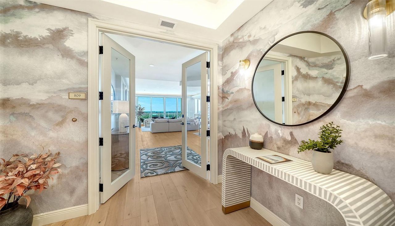 1300 Benjamin Franklin Drive, Unit 809, Sarasota, FL 34236 Photo
