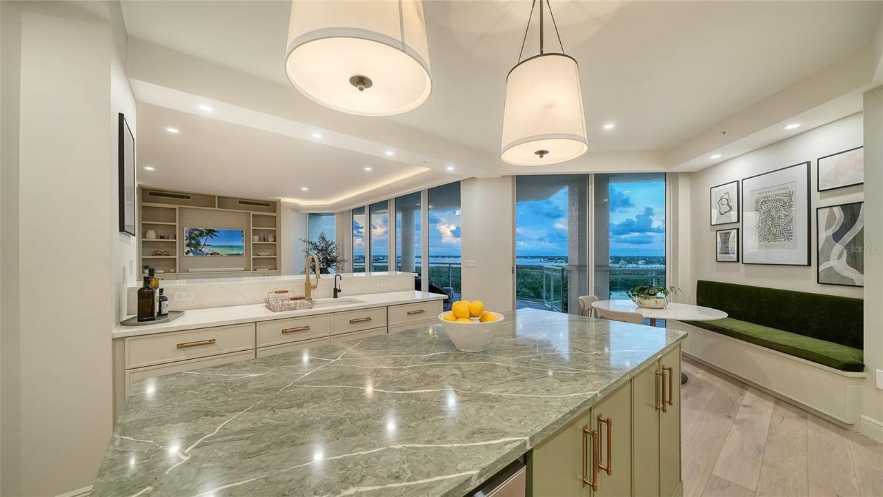 1300 Benjamin Franklin Drive, Unit 809, Sarasota, FL 34236 Photo