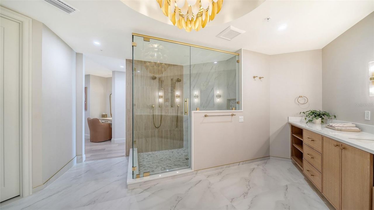 1300 Benjamin Franklin Drive, Unit 809, Sarasota, FL 34236 Photo
