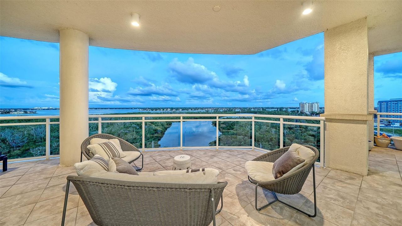1300 Benjamin Franklin Drive, Unit 809, Sarasota, FL 34236 Photo
