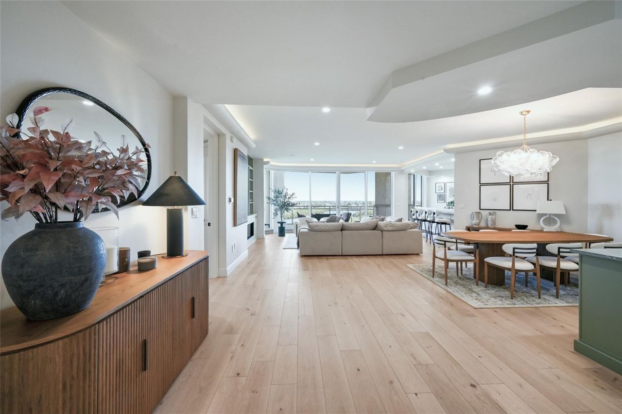 1300 Benjamin Franklin Drive, Unit 809, Sarasota, FL 34236 Photo