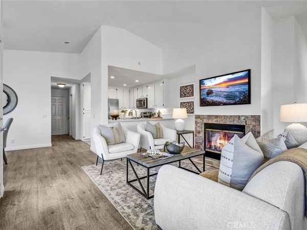 91 Tierra Plano, Rancho Santa Margarita, CA 92688