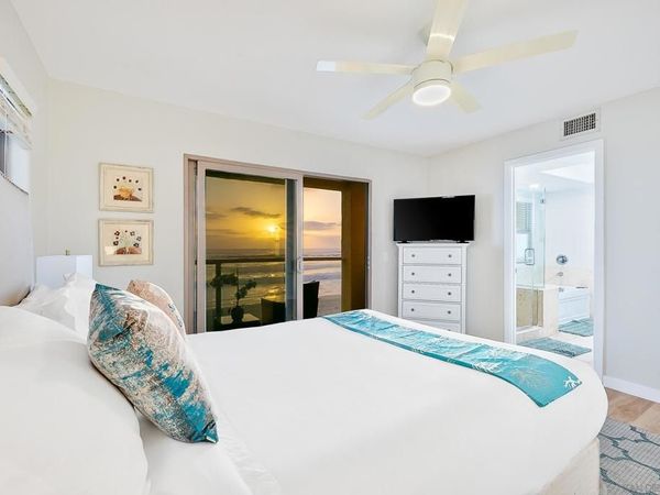 3537 Ocean Front Walk, San Diego, CA 92109