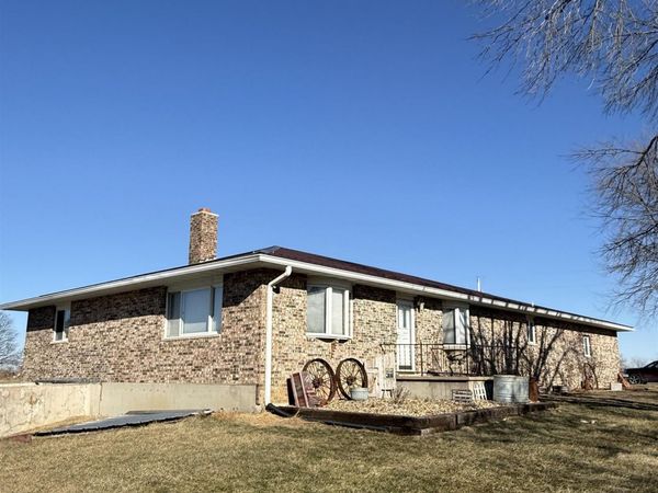 936 E County Rd 1450, Hamilton, IL 62354