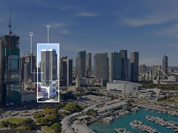 398 NE 5th St, Unit 2017, Miami, FL 33132