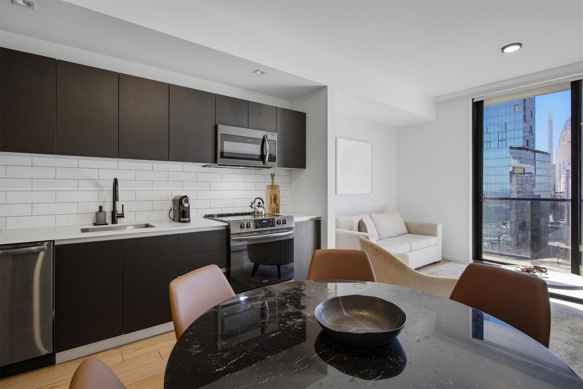 398 NE 5th St, Unit 2017, Miami, FL 33132 Photo