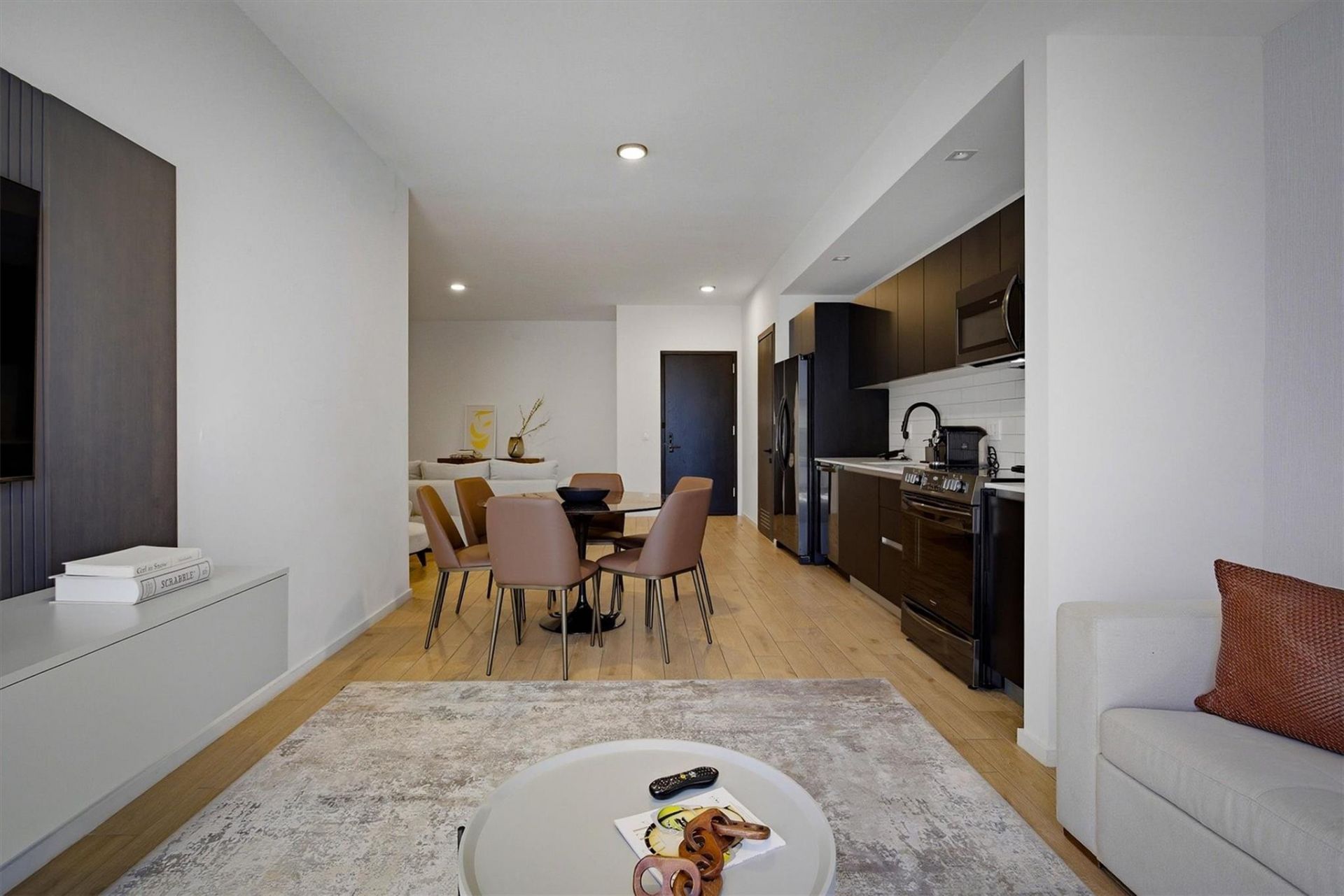 398 NE 5th St, Unit 2017, Miami, FL 33132 Photo