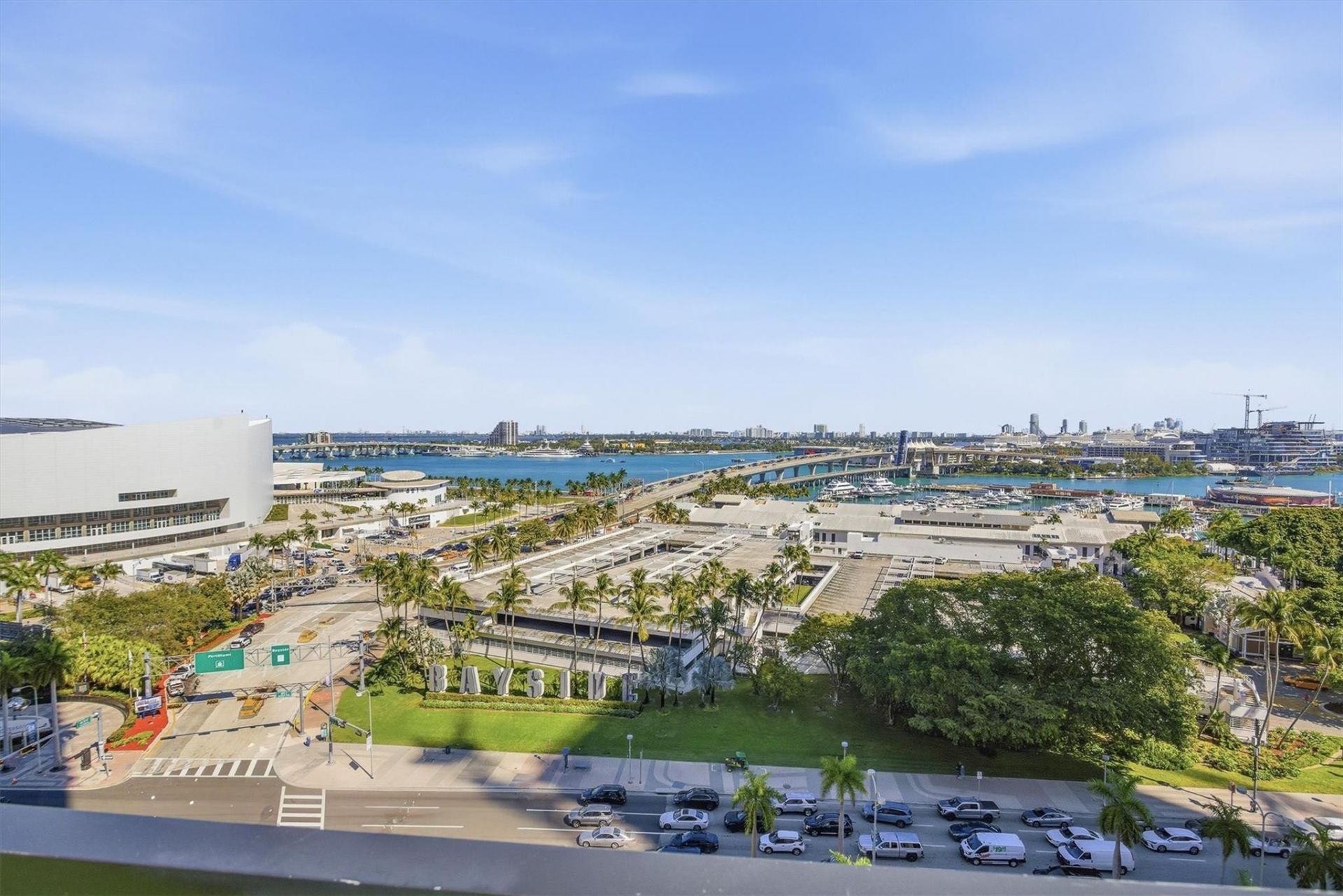 398 NE 5th St, Unit 2017, Miami, FL 33132 Photo