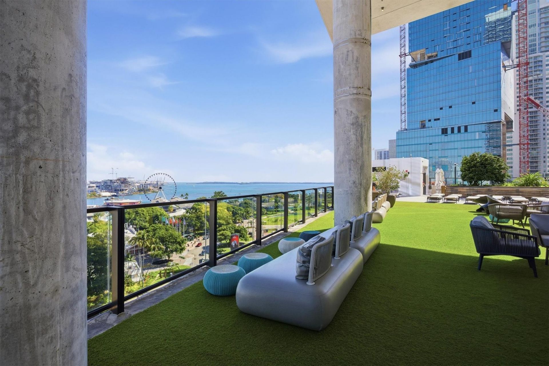 398 NE 5th St, Unit 2017, Miami, FL 33132 Photo