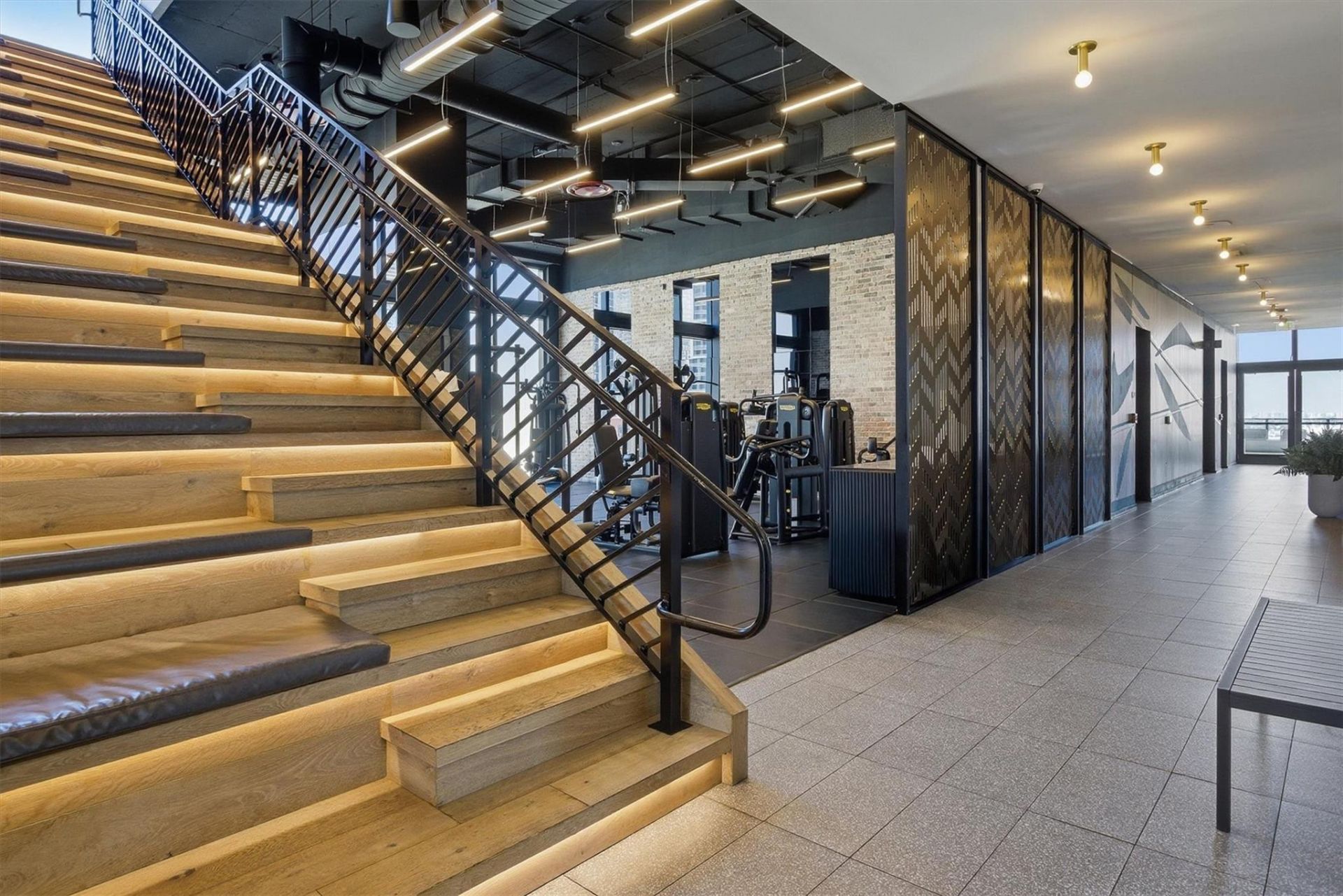 398 NE 5th St, Unit 2017, Miami, FL 33132 Photo