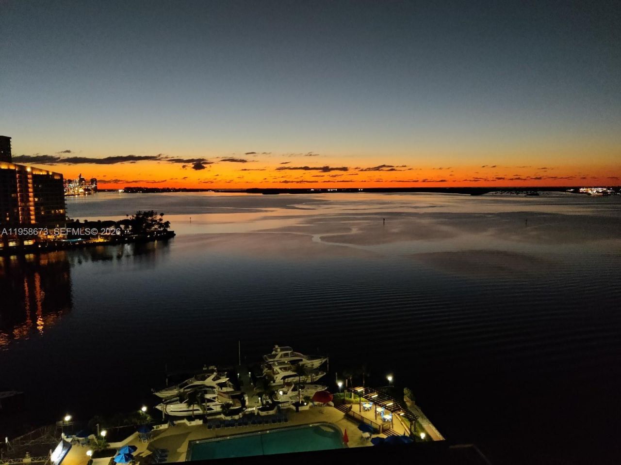 999 Brickell Bay Dr, Unit 2002, Miami, FL 33131 Photo