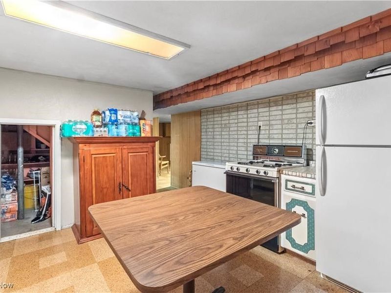 11770 Barrington Boulevard, Cleveland, OH 44130 Photo 22